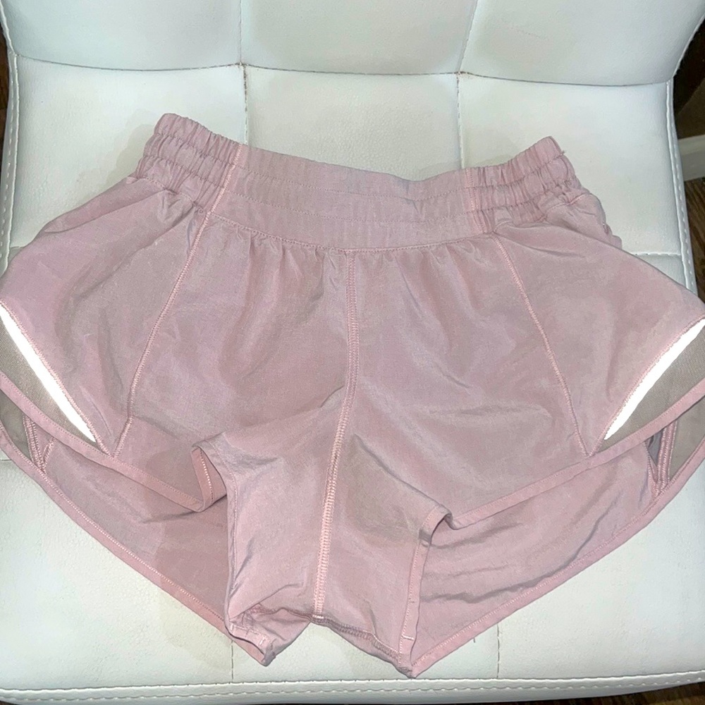 lululemon hotty hot shorts